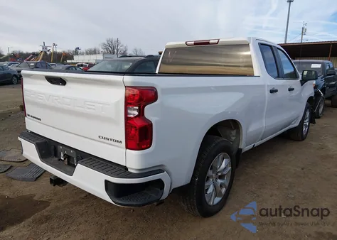 2023 Chevrolet Silverado 1500 2Wd Standard Bed Custom z USA, uszkodzony, nr VIN 1GCRABEK9PZ104826